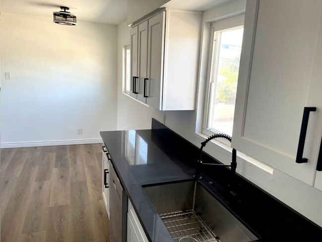 12950 5th St in Chino, CA - Building Photo - Building Photo