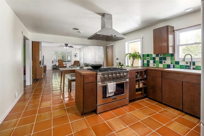 property at 1016 Randall St