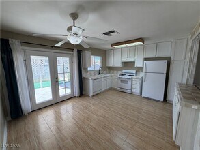 1912 Harvest Dr in Las Vegas, NV - Building Photo - Building Photo