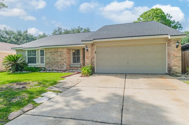 21330 Park Run Dr in Katy, TX - Building Photo - Building Photo