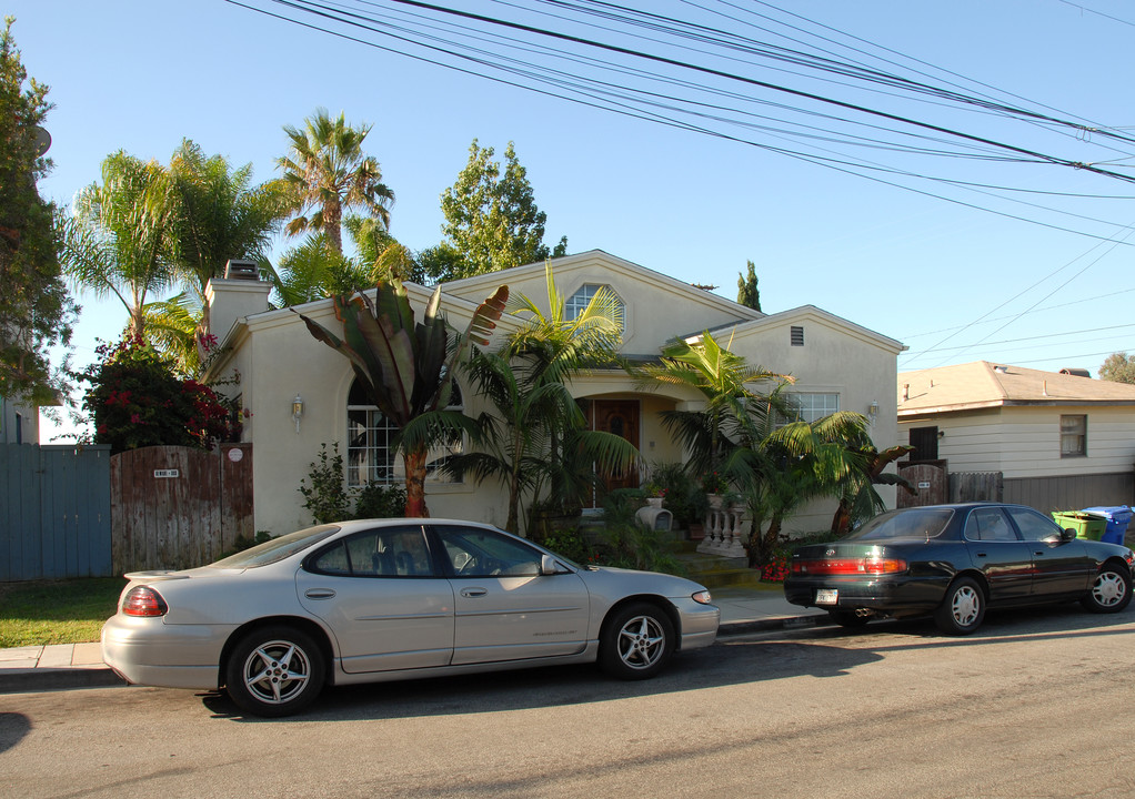 2602 Harriman Ln in Redondo Beach, CA - Building Photo