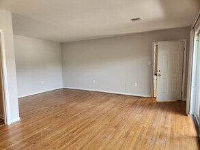 2905 W Mercury Blvd in Hampton, VA - Building Photo - Building Photo