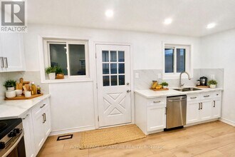 14 Glentworth Rd in Toronto, ON - Building Photo - Building Photo