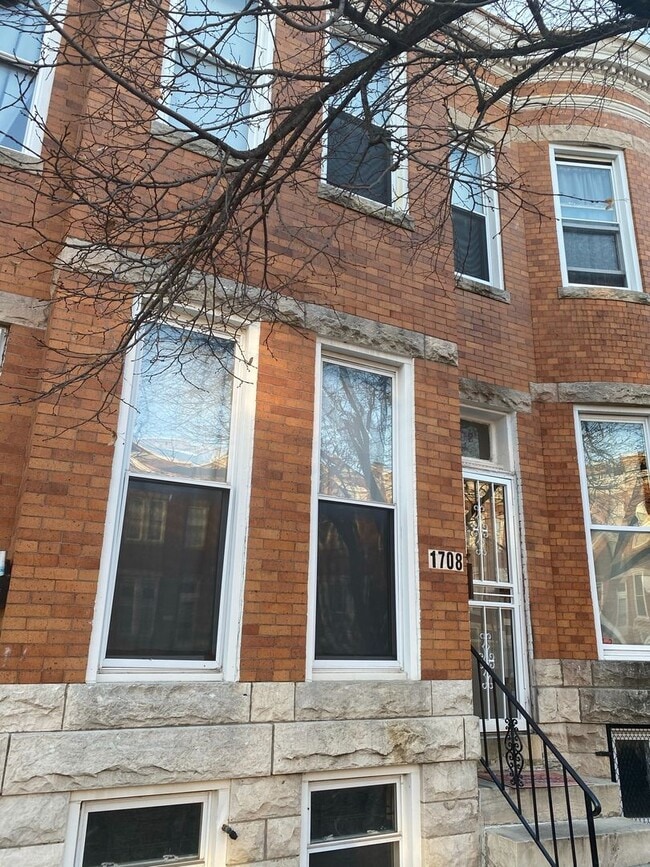 property at 1708 N Payson St