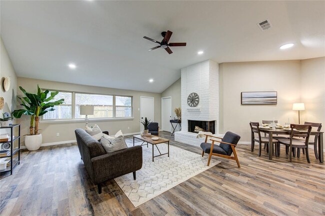 property at 15706 Amapola Dr