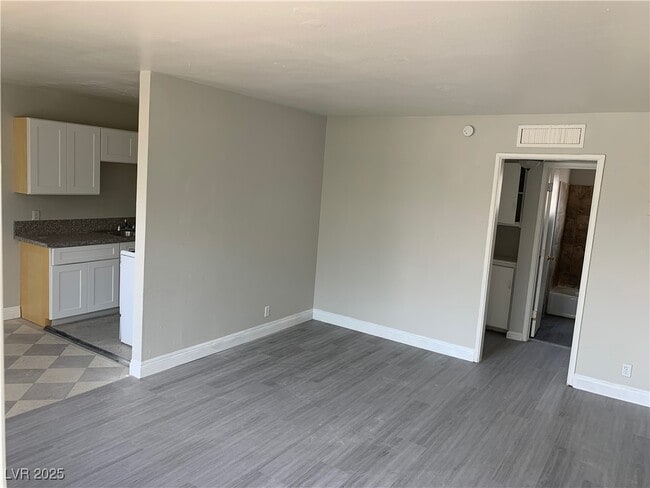 property at 230 W Boston Ave