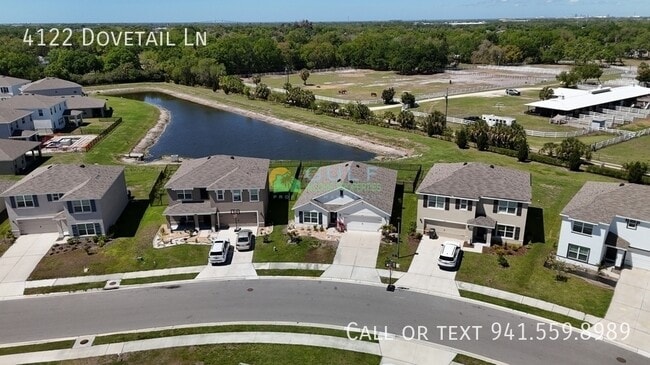 4122 Dovetail Ln in Palmetto, FL - Building Photo - Building Photo