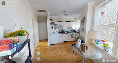 4 Bishop Allen Dr, Unit 2 in Cambridge, MA - Foto de edificio - Building Photo