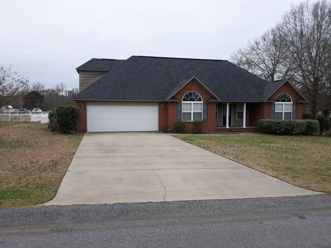 6640 J J Roberts Dr in Sumter, SC - Building Photo - Building Photo