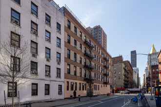 200 East 26th Street in New York, NY - Building Photo - Building Photo