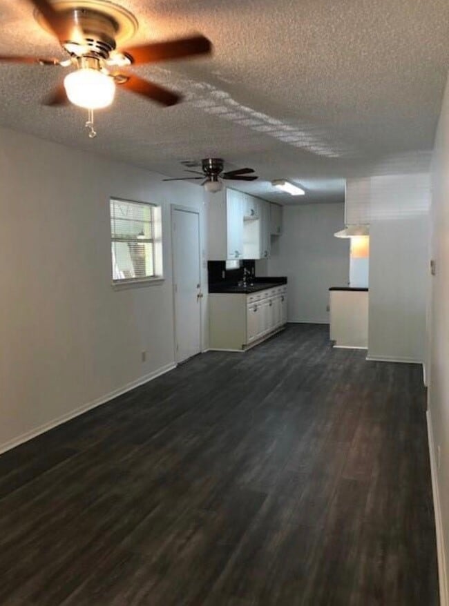 4510 Pecan Park Cir in Houston, TX - Building Photo - Building Photo