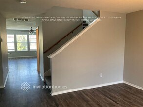 1605 Forest Oaks Way in Little Elm, TX - Foto de edificio - Building Photo