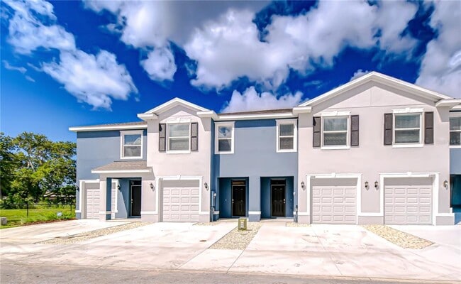 property at 11818 Davis Dr