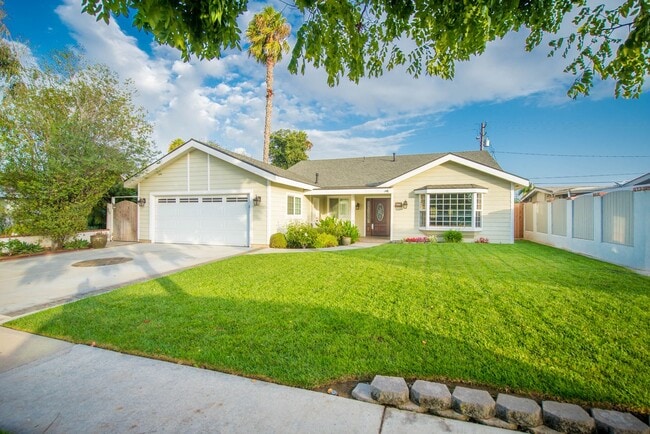 property at 2386 Carlton Pl