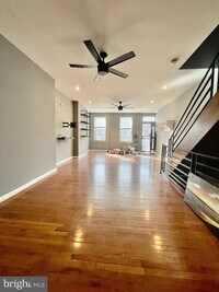 2125 W Seybert St photo'