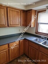 1802 Manhattan Dr in Waukesha, WI - Building Photo - Building Photo