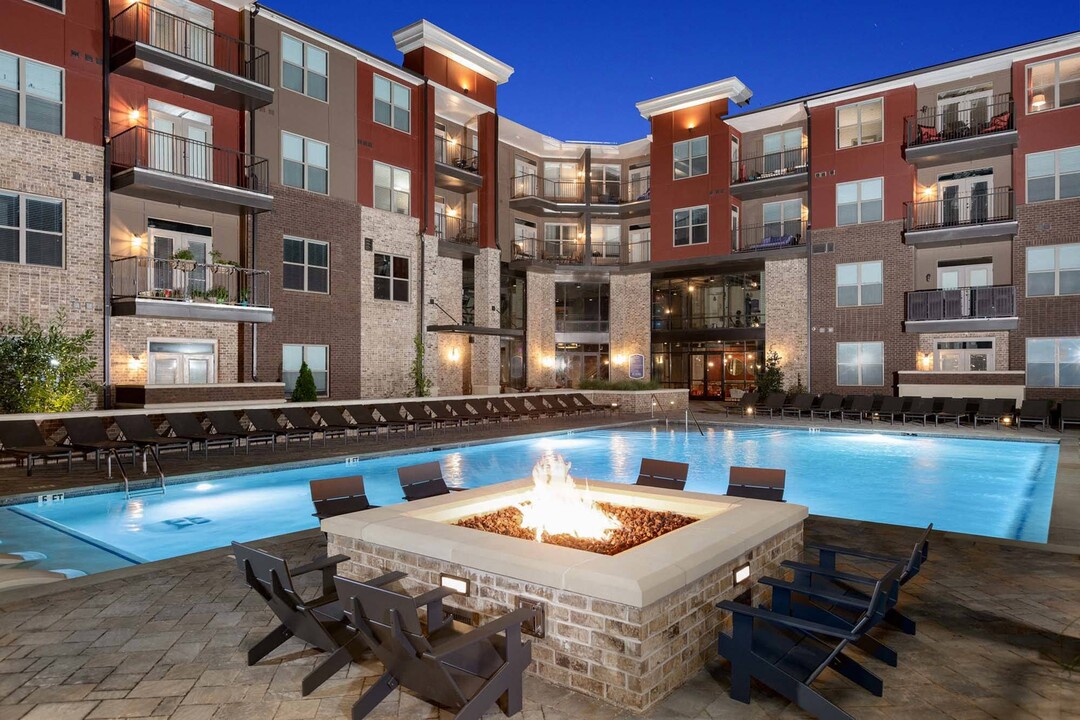 District at Duluth Apartments in Duluth, GA - Building Photo