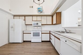 2647 N Horseshoe Bay Dr in Kissimmee, FL - Building Photo - Building Photo