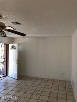 1804 Joan Francis Dr in El Paso, TX - Building Photo