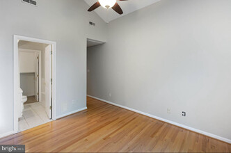 111 E Ostend St in Baltimore, MD - Building Photo - Building Photo