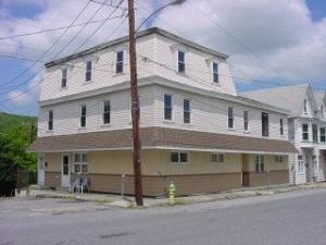 149 W Ridge St in Lansford, PA - Building Photo