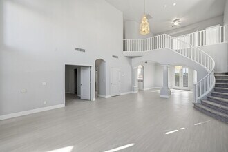 1425 W Commerce Ave in Gilbert, AZ - Building Photo - Building Photo