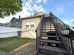 134 N Main St in North Wales, PA - Building Photo - Building Photo