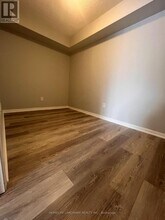 400 Adelaide St E in Toronto, ON - Building Photo - Building Photo