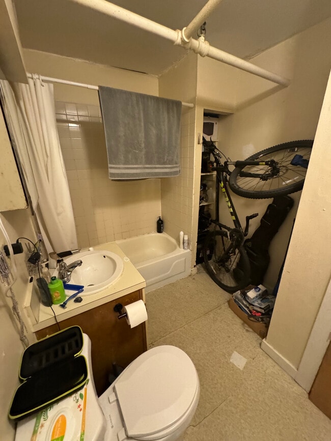 19 Peterborough St in Boston, MA - Foto de edificio - Building Photo