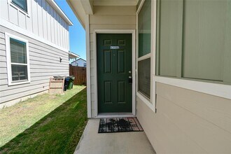 108 Green Egret Wy in Leander, TX - Building Photo - Building Photo