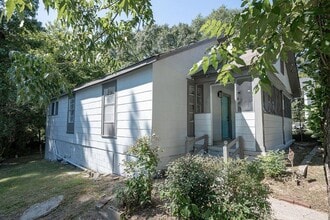 184 Dahlia Ave NW in Atlanta, GA - Building Photo - Building Photo