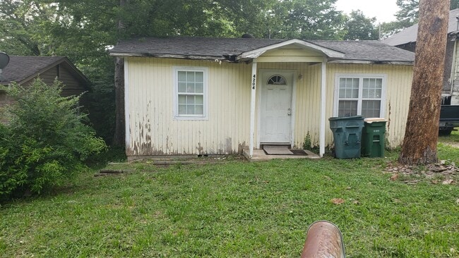 property at 4204 Elam St
