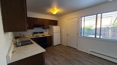1835 Mountain View Dr in Cody, WY - Building Photo - Building Photo