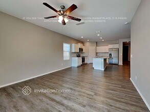 17479 W Hedgehog Pl in Surprise, AZ - Foto de edificio - Building Photo