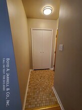 9243 S Stony Island Ave in Chicago, IL - Building Photo - Building Photo