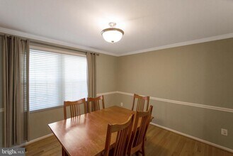 7206 Reservation Dr in Springfield, VA - Building Photo - Building Photo