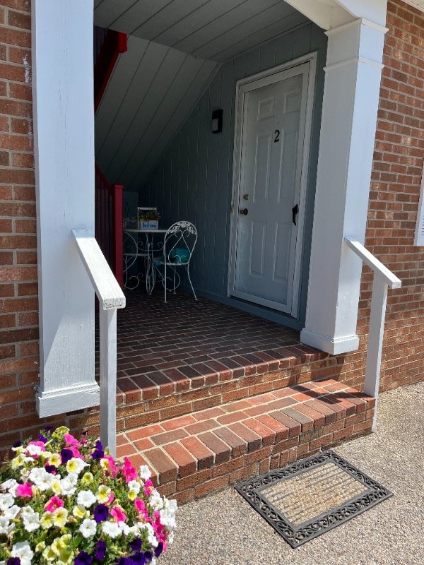 property at 1029 Mt Hermon Cir