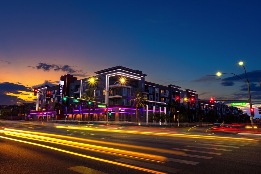 The Mercer in Las Vegas, NV - Foto de edificio