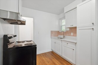 1308 E 53rd St in Savannah, GA - Building Photo - Building Photo