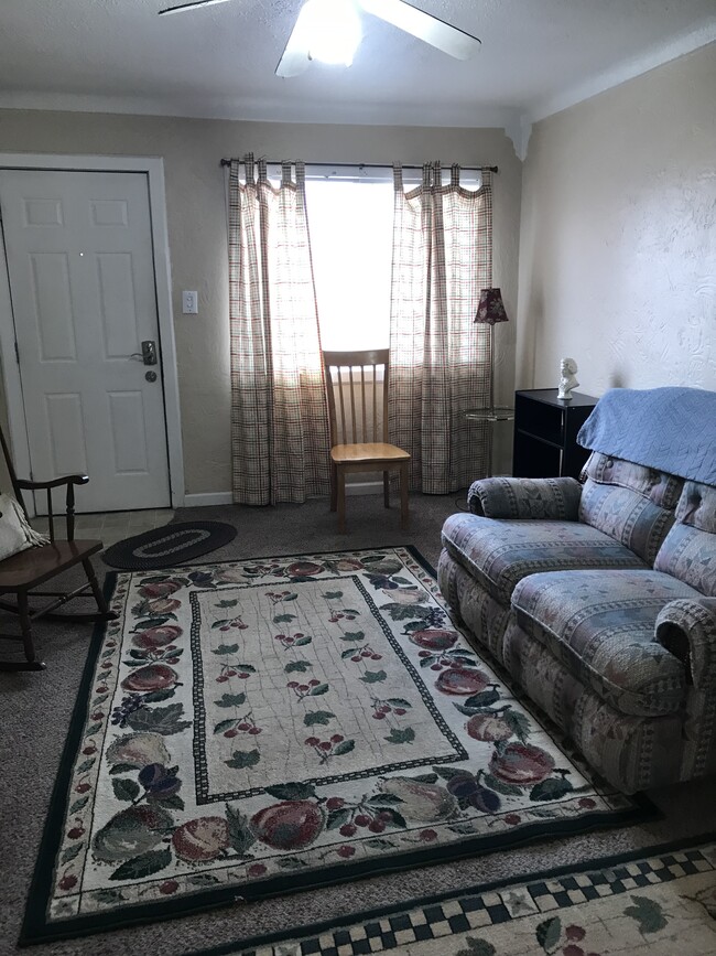 725 N Main St, Unit #5