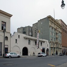 Civic Center Residence in San Francisco, CA - Foto de edificio - Building Photo