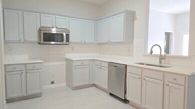 9961 Queens Rd in Frisco, TX - Building Photo - Building Photo