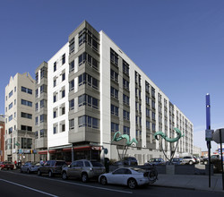 The Pearl Condominiums in Philadelphia, PA - Building Photo - Building Photo