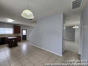 4514 Cerca Royale in San Antonio, TX - Building Photo - Building Photo