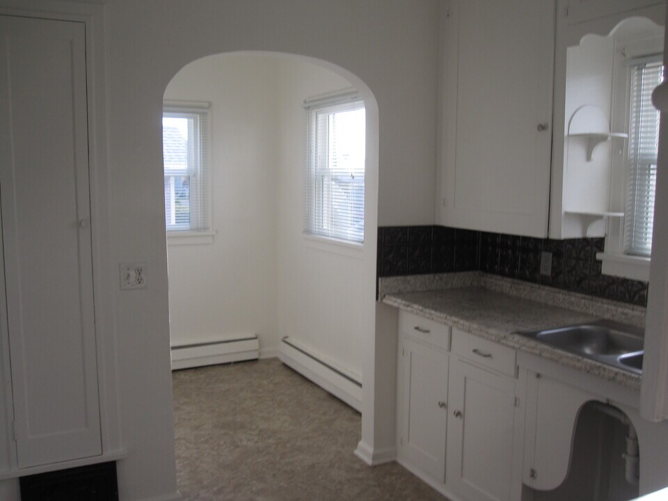 807 St Helens St in Yakima, WA - Building Photo