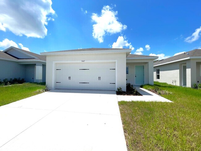5447 Maddie Dr in Haines City, FL - Building Photo - Building Photo