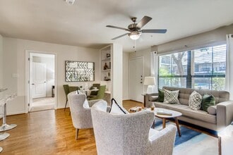 3000 Unity Dr in Houston, TX - Building Photo - Building Photo