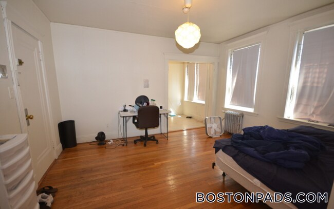 231 Park Dr in Boston, MA - Building Photo - Building Photo