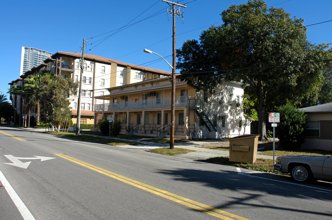 440 2nd St S in St. Petersburg, FL - Building Photo