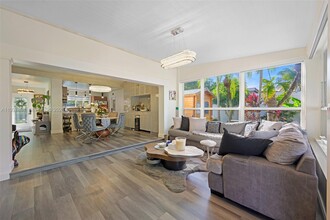 1935 Keystone Blvd in North Miami, FL - Building Photo - Building Photo